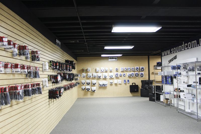 Commercial Warehouse Cypress Cove Flowood, MS: 104 Cypress Cv, Flowood, MS 39232